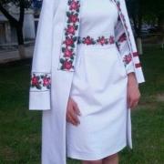 Вышитый костюм платье и тренч Роза купить