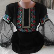 Женская вышиванка с фатином "Магия черного" фото