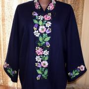 Темно-синий кашемировый жакет с вышивкой фото