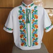 Мужская вышиванка "Поле цветов" фото