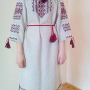 Женское вышитое платье "Классика" фото