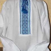Вышиванка для мальчика "Синие крестики" фото