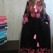 Квіткова сукня вишиванка в стилі бохо "Амелі" довге плаття з вишивкою