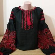 Чорна вишита блуза "Муза" фото