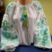 Женская вышиванка "Дерево рода" фото