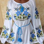 Женская вышиванка "Лилия блу" фото