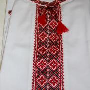 Вишиванка на хлопчика  на свято Україна