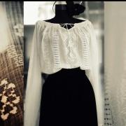 Маркизетовая вышитая блузка "Нежная паутинка" марлевка фото