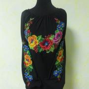 Женская вышиванка "Цветочная роскошь" фото