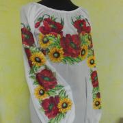 Украинская вышиванка "Маки и подсолнухи" фото