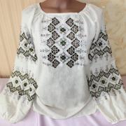 Жіноча вишівканочка "Фаїна" фото