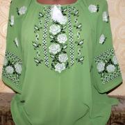 Жіноча вишиванка на шифоні "Зелена весна" фото