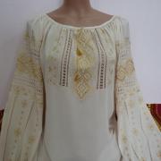 Женская вышиванка "Крем-кофе"