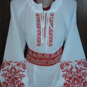 Женская вышиванка на шифоне "Красные цветочки" фото Крестик Киев