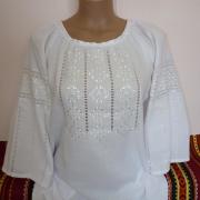 Летняя женская вышиванка шелком "Белая сказка " фото Крестик Киев