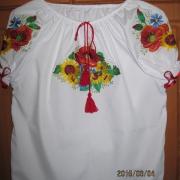 Вышиванка для девочки "Маки-подсолнухи"