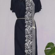 Вышитое женское платье "Узоры габардина" фото