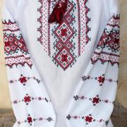 Вышиванка для девочки "Нотка бордо" фото