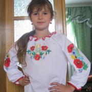 Украинская вышиванка на девочку "Маки"