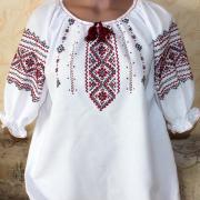 Женская вышиванка "Нарядная цветочная" фото