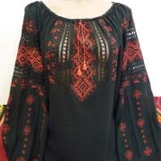 Женская черная вышиванка "Зарница" фото