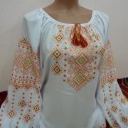 Женская вышиванка "Узорная"