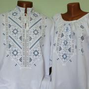 Парные вышитые рубашки "васильковое поле" фото