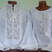 Парные вышитые рубашки "У зимнего пруда" фото