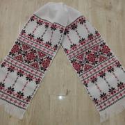 Білий вишитий рушник "Щедрість" купити