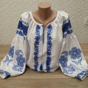 Вышиванка белая с ришелье "Синяя сеть" купить блузку бохо