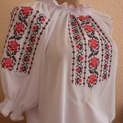 Купить женскую белую вышиванку на шифоне