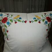 Вышитая наволочка для малечі