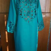 Платье с вышивкой ришелье "Цветочная роскошь" фото